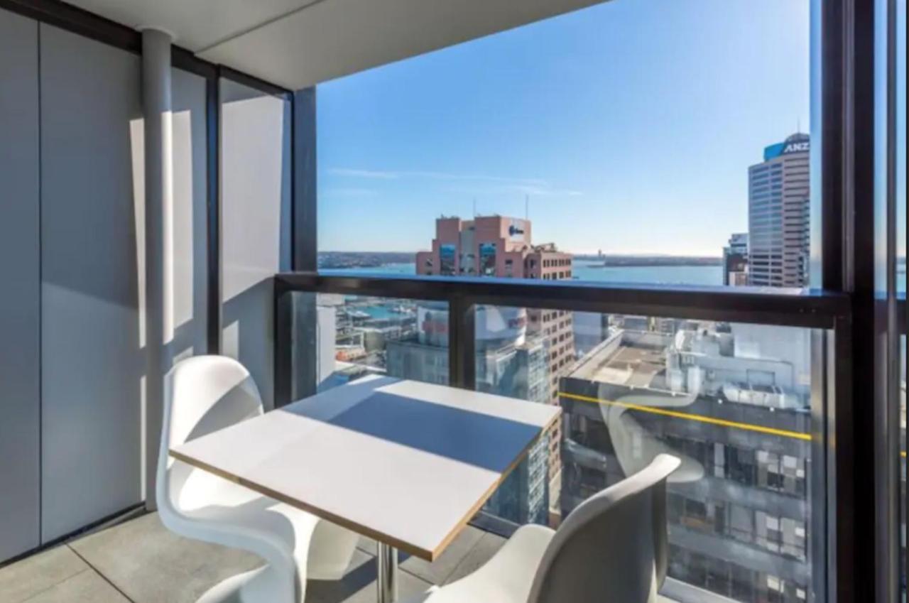 Skytower View And Seaview 2 Bedroom Apartment Auckland Exteriör bild